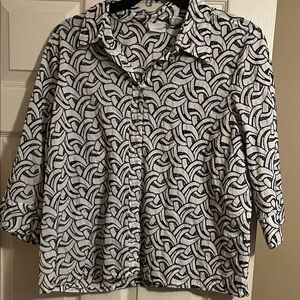 Susan Graver Black and White Patterned Button Down Shirt